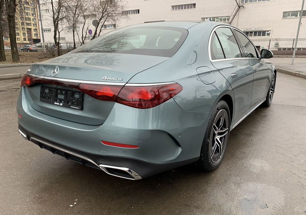 Mercedes-Benz E-Класс, 2024 год, 9 990 000 рублей, 3 фотография