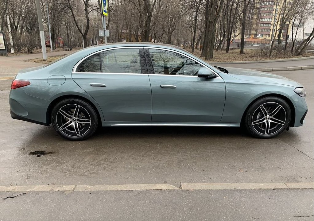 Mercedes-Benz E-Класс, 2024 год, 9 990 000 рублей, 8 фотография