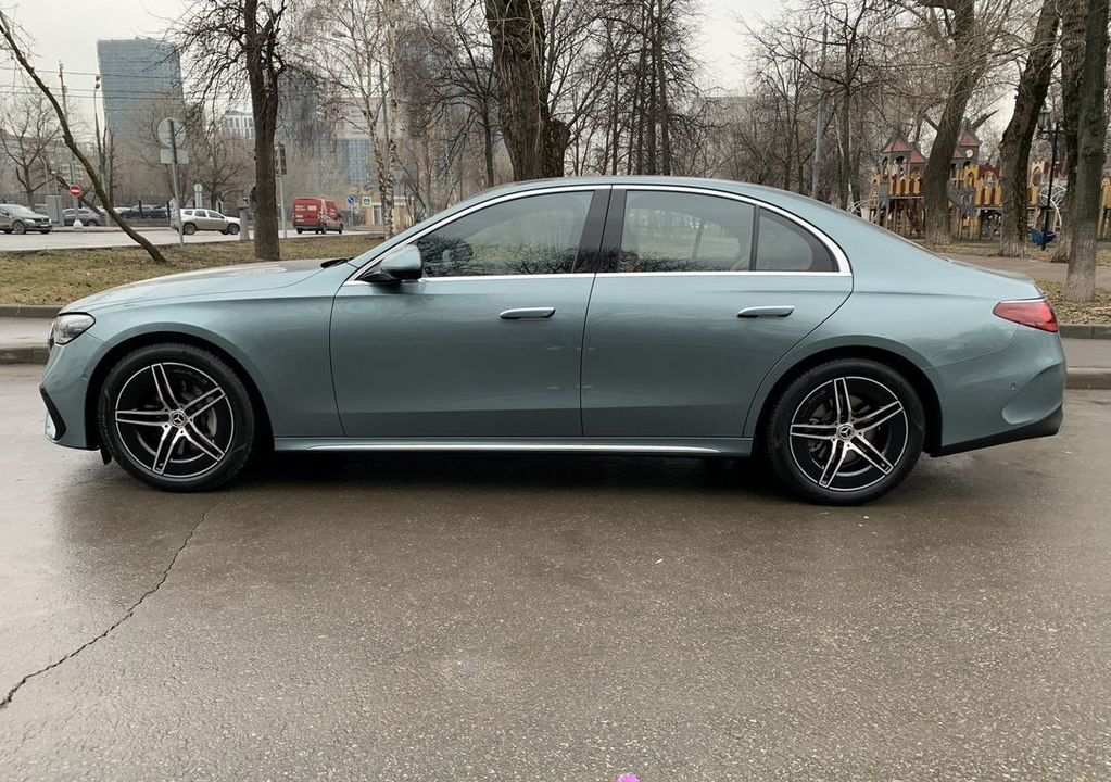 Mercedes-Benz E-Класс, 2024 год, 9 990 000 рублей, 7 фотография