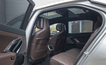 BMW 7 серия, 2023 год, 14 690 000 рублей, 12 фотография