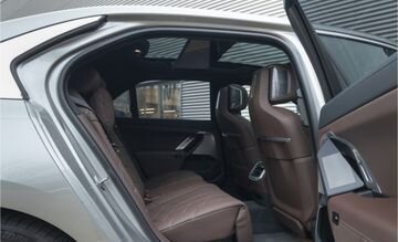 BMW 7 серия, 2023 год, 14 690 000 рублей, 13 фотография