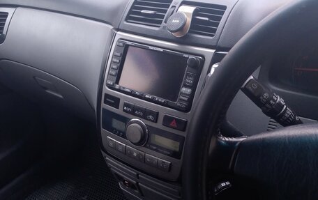 Toyota Ipsum II, 2002 год, 550 000 рублей, 2 фотография