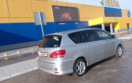 Toyota Ipsum II, 2002 год, 550 000 рублей, 4 фотография