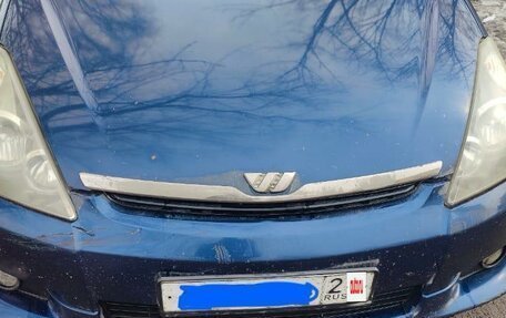Toyota Wish II, 2003 год, 500 000 рублей, 3 фотография