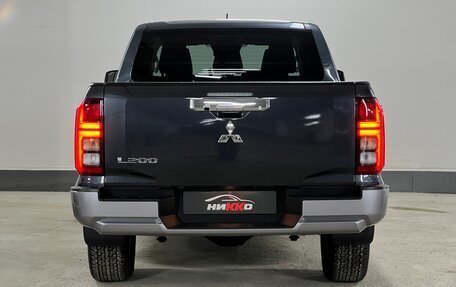 Mitsubishi L200, 2024 год, 5 300 000 рублей, 5 фотография