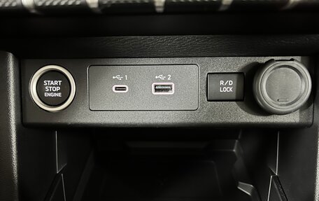 Mitsubishi L200, 2024 год, 5 300 000 рублей, 17 фотография