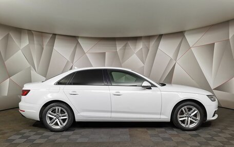 Audi A4, 2018 год, 2 298 000 рублей, 6 фотография