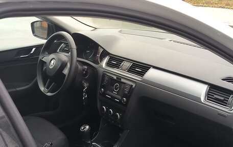 Skoda Rapid I, 2016 год, 920 000 рублей, 11 фотография