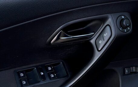 Volkswagen Polo VI (EU Market), 2012 год, 969 000 рублей, 15 фотография