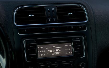 Volkswagen Polo VI (EU Market), 2012 год, 969 000 рублей, 21 фотография