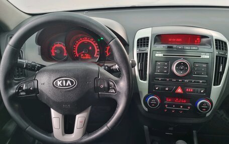 KIA cee'd I рестайлинг, 2010 год, 716 000 рублей, 12 фотография