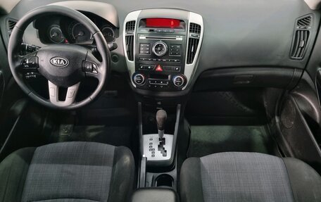 KIA cee'd I рестайлинг, 2010 год, 716 000 рублей, 11 фотография