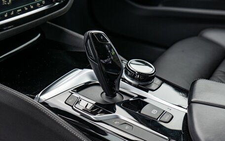 BMW 5 серия, 2020 год, 3 100 000 рублей, 16 фотография