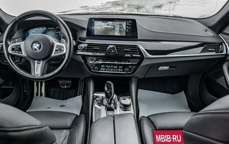 BMW 5 серия, 2020 год, 3 100 000 рублей, 9 фотография