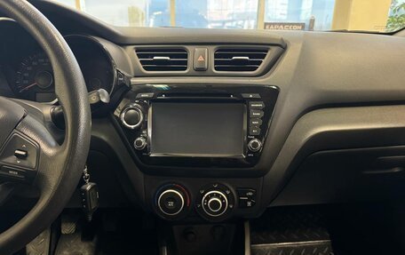 KIA Rio III рестайлинг, 2013 год, 999 000 рублей, 12 фотография