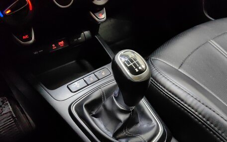 KIA Rio IV, 2018 год, 1 099 000 рублей, 16 фотография