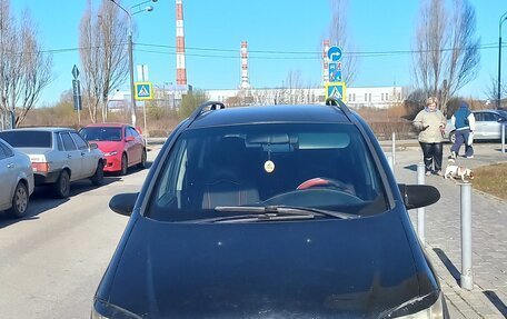 Opel Zafira A рестайлинг, 1999 год, 320 000 рублей, 1 фотография