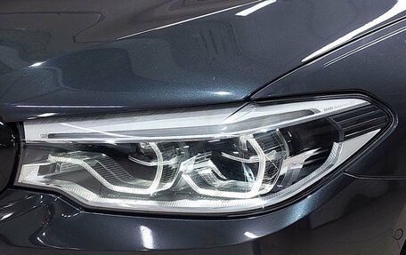 BMW 5 серия, 2018 год, 3 640 000 рублей, 7 фотография