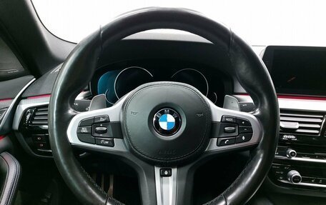 BMW 5 серия, 2018 год, 3 640 000 рублей, 10 фотография