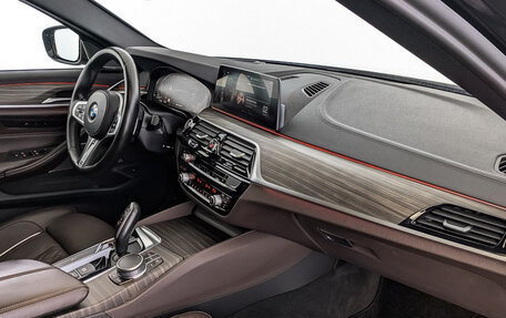 BMW 5 серия, 2020 год, 4 950 000 рублей, 13 фотография