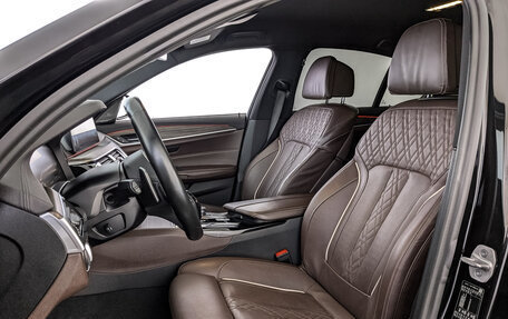 BMW 5 серия, 2020 год, 4 950 000 рублей, 19 фотография