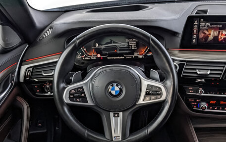 BMW 5 серия, 2020 год, 4 950 000 рублей, 21 фотография
