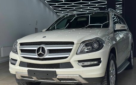 Mercedes-Benz GL-Класс, 2012 год, 3 200 000 рублей, 3 фотография