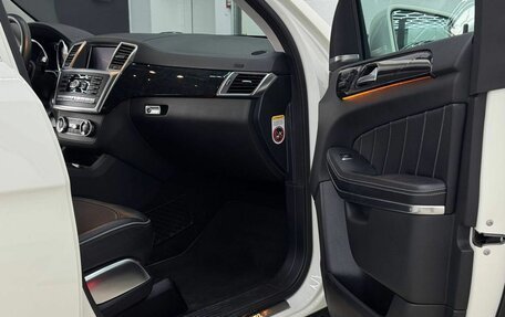 Mercedes-Benz GL-Класс, 2012 год, 3 200 000 рублей, 15 фотография