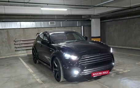 Infiniti QX70, 2015 год, 4 600 000 рублей, 2 фотография
