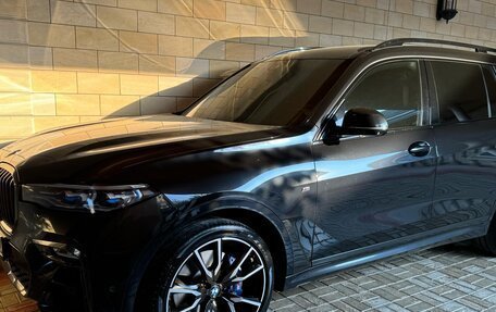 BMW X7, 2021 год, 8 800 000 рублей, 2 фотография