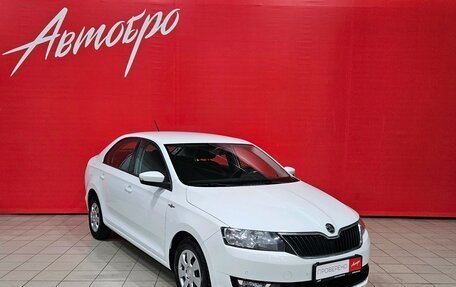 Skoda Rapid I, 2018 год, 945 000 рублей, 7 фотография