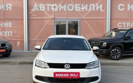Volkswagen Jetta VI, 2011 год, 949 000 рублей, 2 фотография
