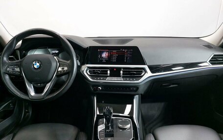 BMW 3 серия, 2020 год, 3 700 000 рублей, 10 фотография