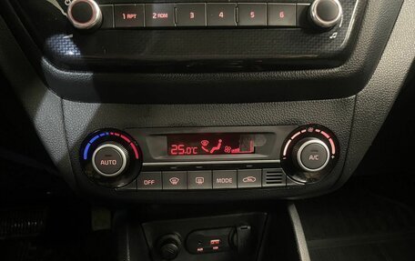 KIA Rio III рестайлинг, 2017 год, 1 297 000 рублей, 15 фотография