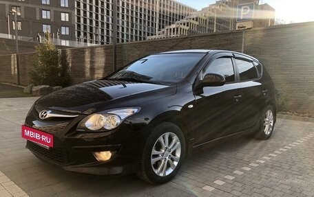 Hyundai i30 I, 2010 год, 900 000 рублей, 3 фотография
