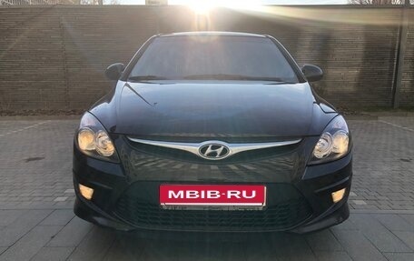 Hyundai i30 I, 2010 год, 900 000 рублей, 2 фотография