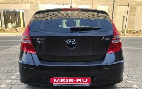 Hyundai i30 I, 2010 год, 900 000 рублей, 6 фотография