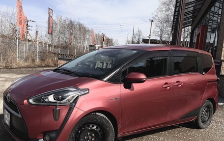 Toyota Sienta II, 2016 год, 1 430 000 рублей, 2 фотография