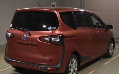 Toyota Sienta II, 2016 год, 1 430 000 рублей, 24 фотография