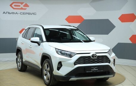 Toyota RAV4, 2020 год, 3 250 000 рублей, 3 фотография