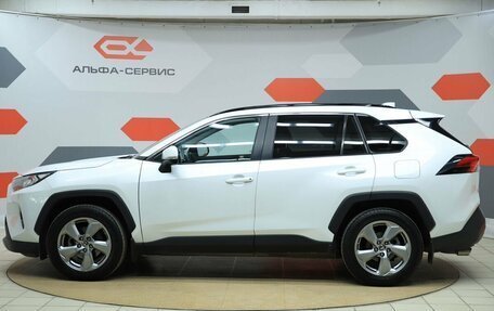 Toyota RAV4, 2020 год, 3 250 000 рублей, 8 фотография