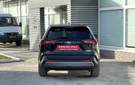 Toyota RAV4, 2022 год, 3 695 000 рублей, 6 фотография