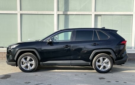 Toyota RAV4, 2022 год, 3 695 000 рублей, 9 фотография