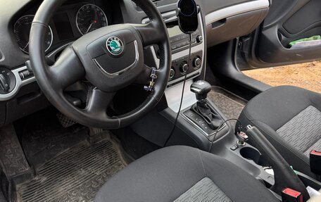Skoda Octavia, 2011 год, 765 000 рублей, 10 фотография