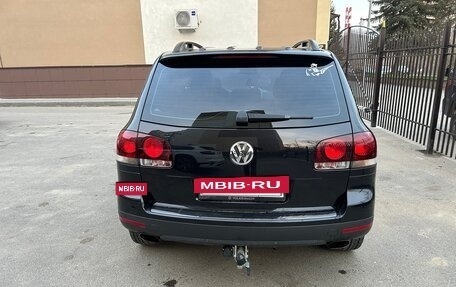 Volkswagen Touareg III, 2007 год, 1 750 000 рублей, 3 фотография