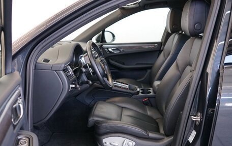 Porsche Macan I рестайлинг, 2022 год, 8 800 000 рублей, 8 фотография