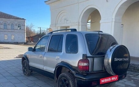 KIA Sportage IV рестайлинг, 2003 год, 160 000 рублей, 10 фотография