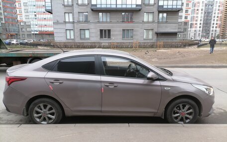 Hyundai Solaris II рестайлинг, 2018 год, 960 000 рублей, 3 фотография