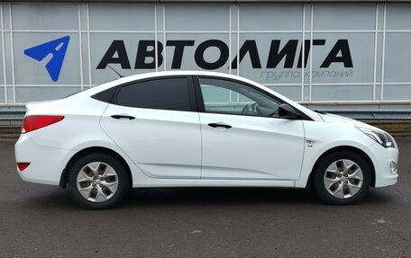 Hyundai Solaris II рестайлинг, 2015 год, 1 084 000 рублей, 3 фотография