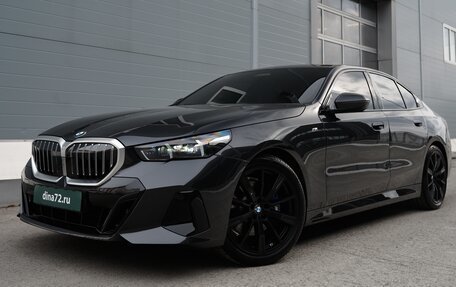 BMW 5 серия, 2024 год, 10 500 000 рублей, 3 фотография